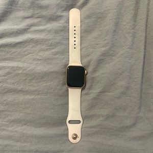 Apple Watch Series 5 40mm
